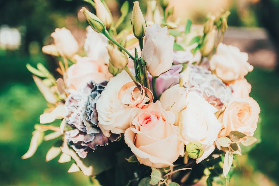 Fotógrafo de casamento Alena Kondratenko (alenafoto). Foto de 4 de abril 2020