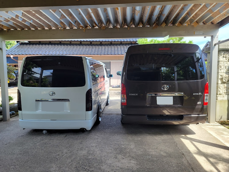 ハイエースバンの1型ハイエース・5型ハイエース・納車・夏の終わりに関するカスタム事例の投稿画像4枚目