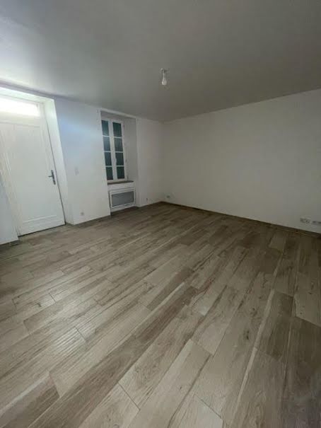 Location  maison 3 pièces 96 m² à Sainte-Marie-de-Ré (17740), 1 320 €