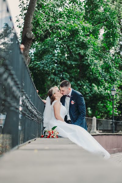 Wedding photographer Yula Gurzhos (julaphoto). Photo of 23 January 2017