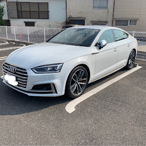 S5 スポーツバック 8TCREL