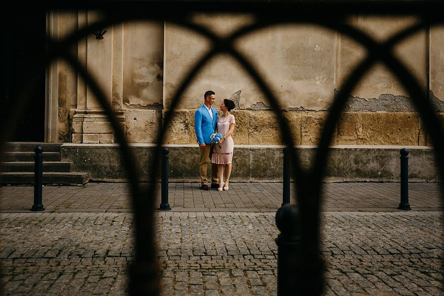 Fotógrafo de casamento Mihai Ruja (mrvisuals). Foto de 23 de agosto 2017