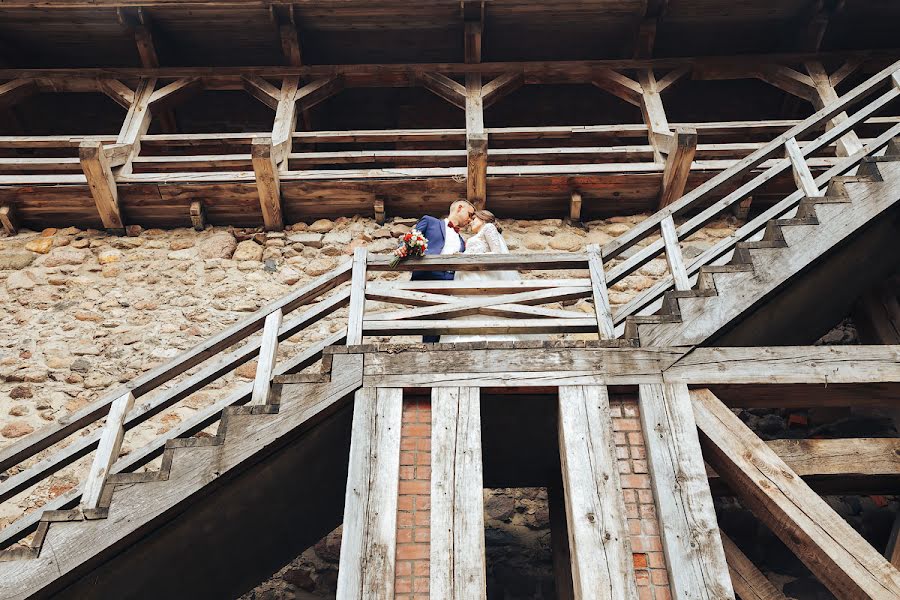 Fotógrafo de casamento Olga Obukhova (obuhova30). Foto de 3 de janeiro 2019