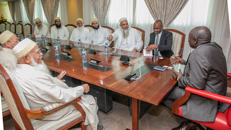 Deputy President Rigathi Gachagua with members of the Dawoodi Bohras community at his office on November 23, 2022/ Photo/TWITTER.