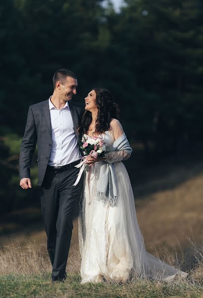 Wedding photographer Aleksandr Malysh (alexmalysh). Photo of 26 November 2019