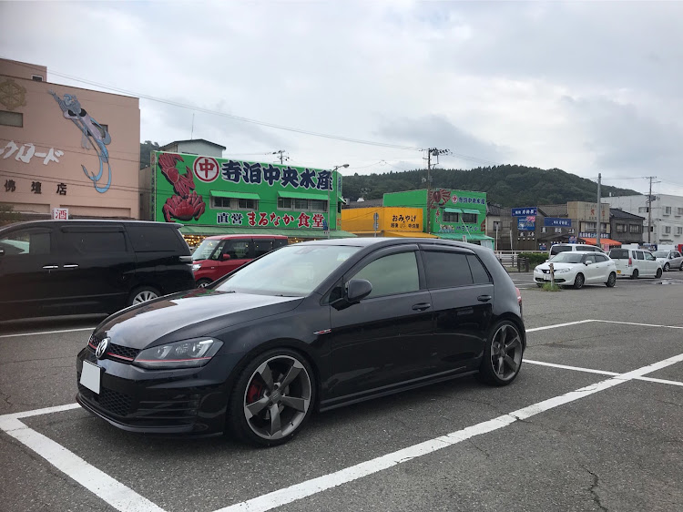 ゴルフGTIのドライブ・新潟・スパッタゴールド80・海・キティーちゃんに関するカスタム事例の投稿画像1枚目