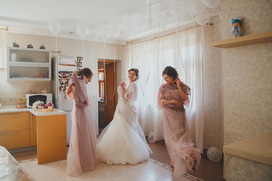 Fotógrafo de casamento Rr Ooo (ruzannauspenskay). Foto de 21 de novembro 2018