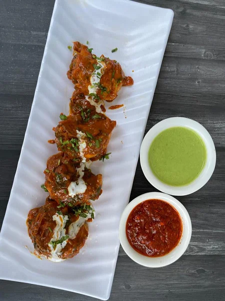 Veg Tawa Masala Momos