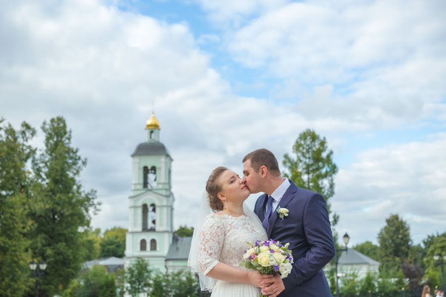 Bröllopsfotograf Anya Yarovskaya (jannet). Foto av 27 januari 2019