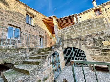 maison à Saint-Quentin-la-Poterie (30)