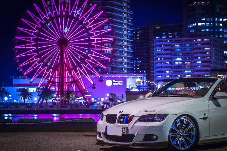 335i Cabrioletの2019ベストショット・bmw・E93・神戸・夜景と愛車に関するカスタム事例の投稿画像1枚目