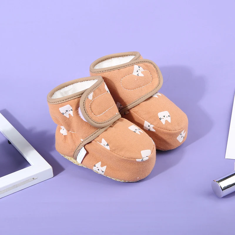 Title 6, Chaussons pour bébés nouveau-nés, doux et confo...
