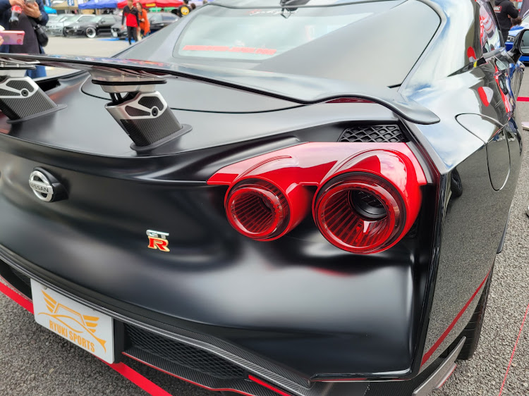 ヴェルファイアの富士スピードウェイ・ｽｰﾊﾟｰｶﾆﾊﾞﾙﾘｱﾙ・ワゴニスト・GT-Rに関するカスタム事例の投稿画像25枚目