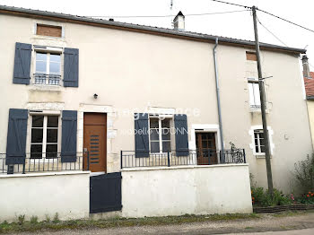 maison à Cusey (52)