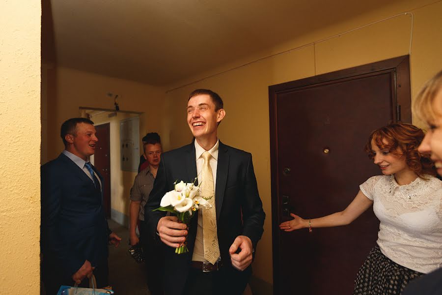 婚禮攝影師Eduard Kalinin（edwards）。2014 6月12日的照片