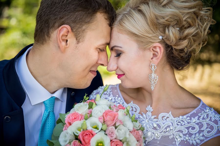 Photographe de mariage Olga Pavlova (studiopr). Photo du 1 novembre 2016