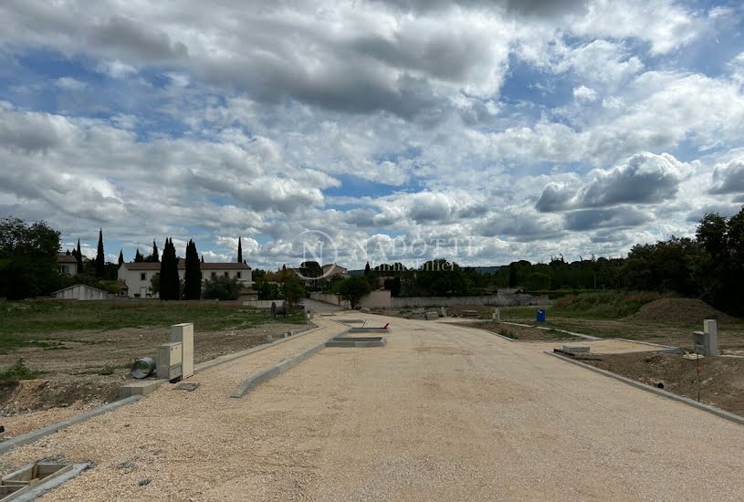  Vente Terrain à bâtir - 683m² à Uzès (30700) 