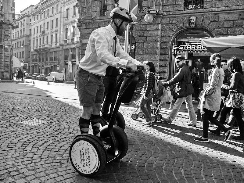 Trasporti milanesi di Giò Volpi