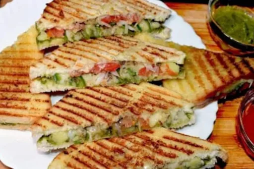 Veg Grilled Sandwich [3 Layer]