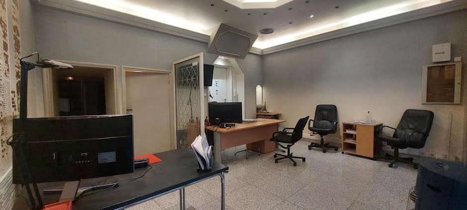 Location  locaux professionnels  45 m² à Nice (06000), 950 €