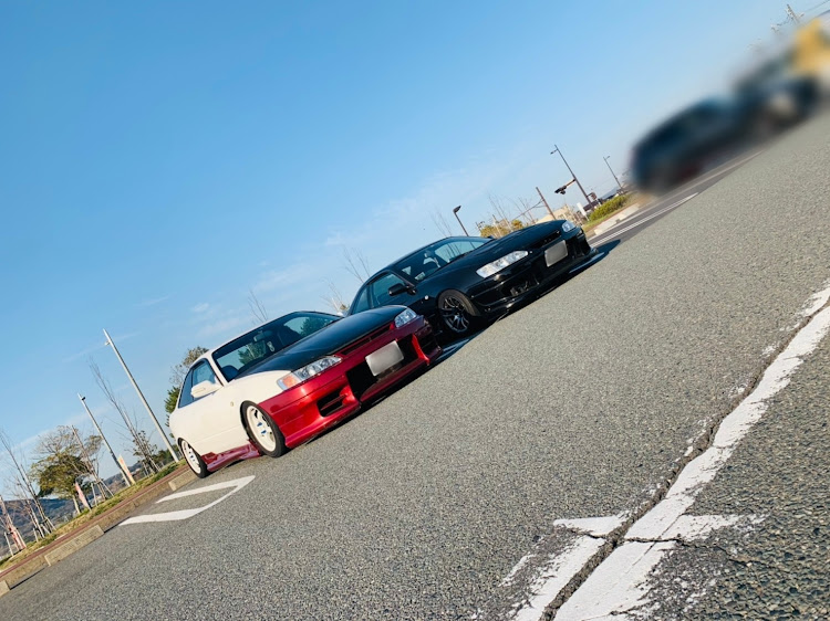 カローラレビンの車高調交換・飯テロ注意・レトロ自販機・エアロパーツ取付・車高の低さは知能の低さに関するカスタム事例の投稿画像7枚目