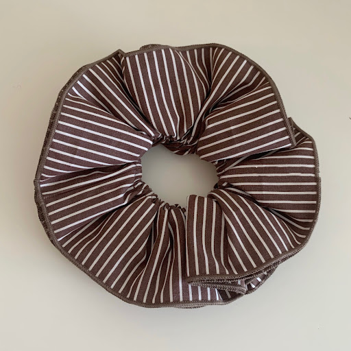 Title 9, Blue striped cloth hair band, a stylish and com...