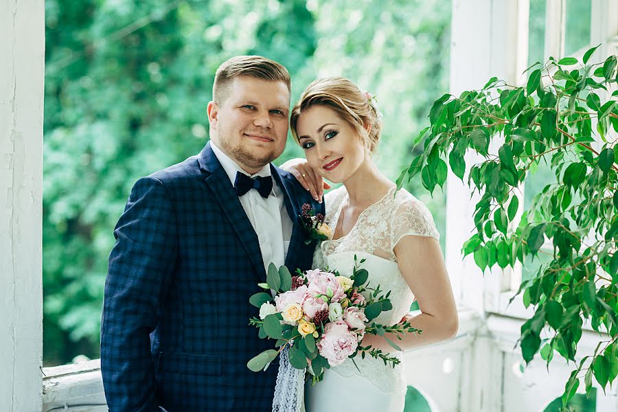 Fotógrafo de casamento Eduard Baziyan (edvard160169). Foto de 19 de junho 2016