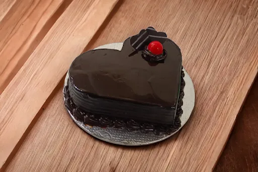 Chocolate Heart Cake [500 Grams]