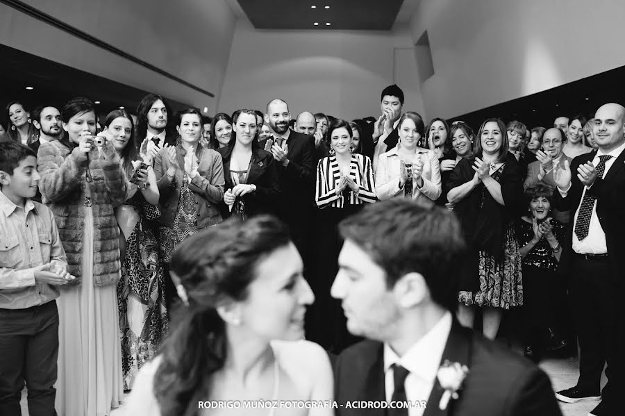 Fotografo di matrimoni Rodrigo Muñoz (rodfotografia). Foto del 1 giugno 2016