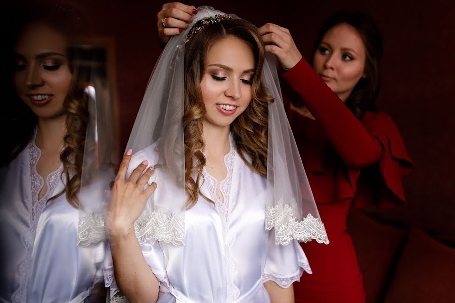 Bröllopsfotograf Roman Gryaznykh (srphoto). Foto av 9 oktober 2019