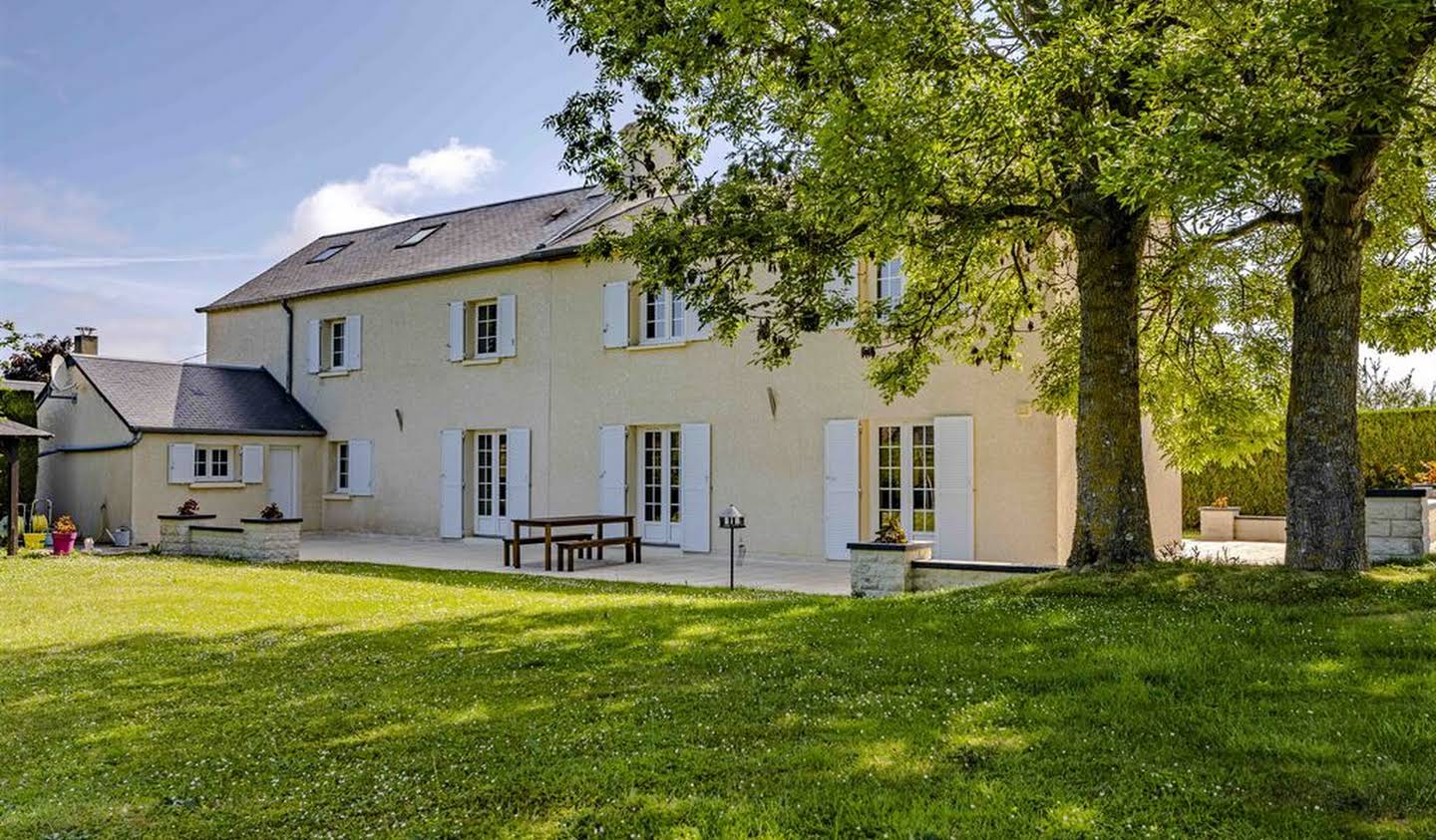 Maison avec jardin et terrasse Caen