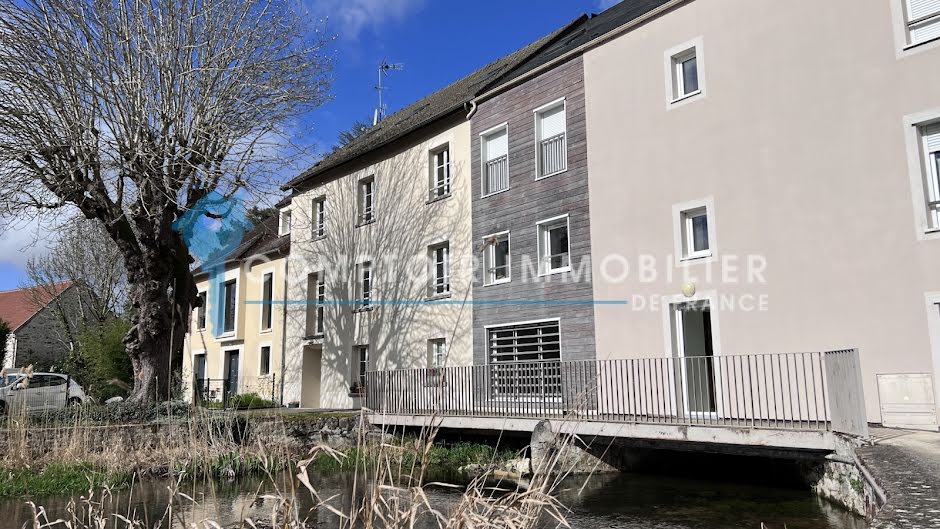 Vente appartement 2 pièces 47 m² à La Ferté-Alais (91590), 139 500 €