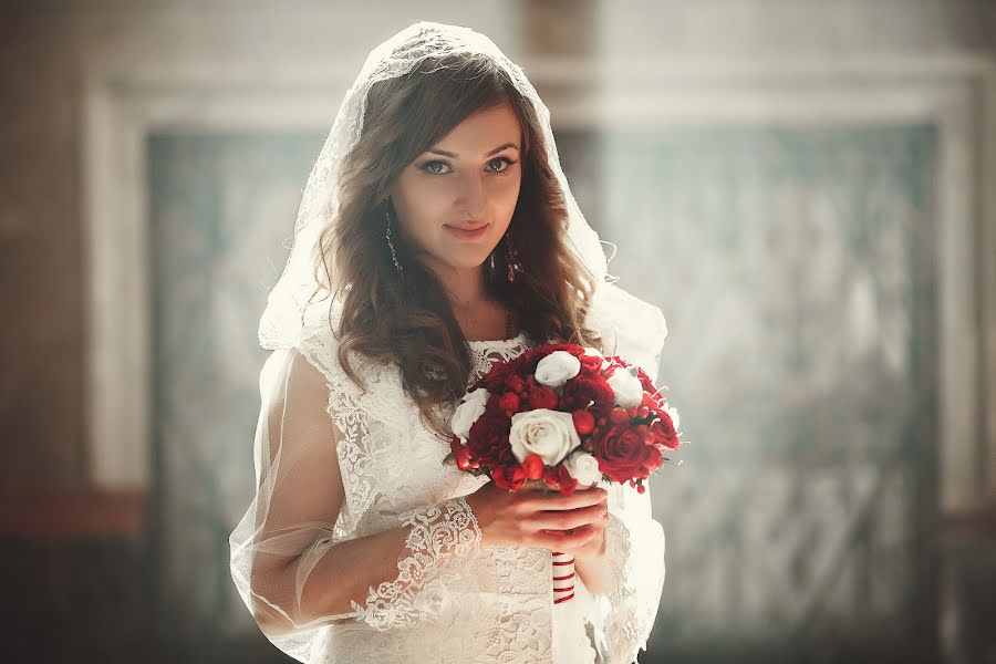 Wedding photographer Anatoliy Karasov (karasovfoto). Photo of 16 February 2014