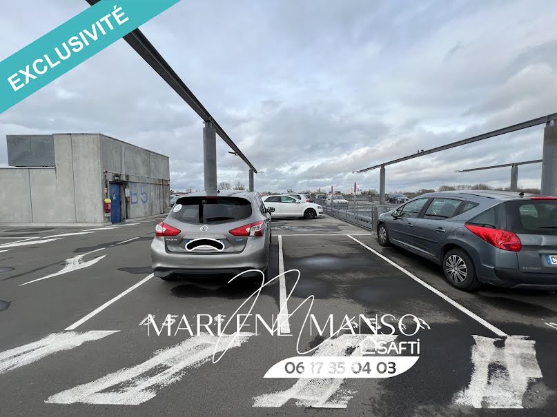 Vente parking   à Begles (33130), 14 000 €