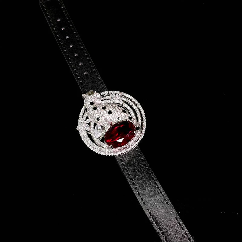Title 1, Mode Disc luipaard gem armband – Een stijlvolle...