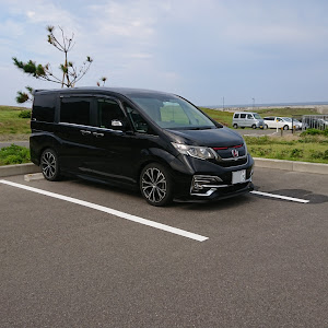 ステップワゴンスパーダ RP4