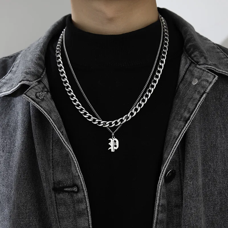 Collier Lettre Style Ins Acier Titane Bijou Personnalisé Élégant et Durable Cadeau Femme Accessoire Tendance