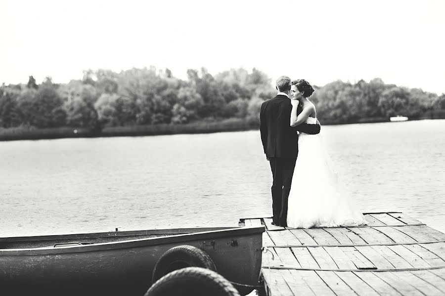 Fotógrafo de bodas Aleksandr Saribekyan (alexsaribekyan). Foto del 12 de agosto 2013