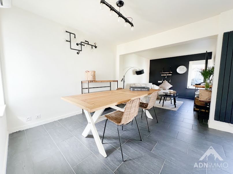 Vente maison 5 pièces 108 m² à Saint-Genis-Pouilly (01630), 645 000 €