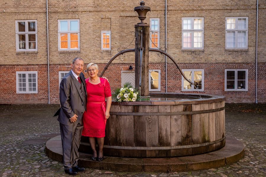 Fotografo di matrimoni Stine Wendel Rasmussen (rawenphotography). Foto del 9 ottobre 2022