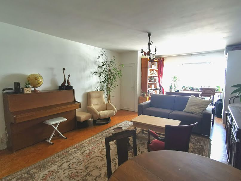 Vente appartement 6 pièces 135.21 m² à Paris 15ème (75015), 1 190 000 €