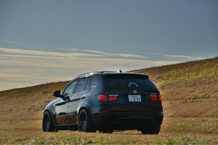 X5の納車直後と今を貼れ・TE37・DIYに関するカスタム事例の投稿画像6枚目