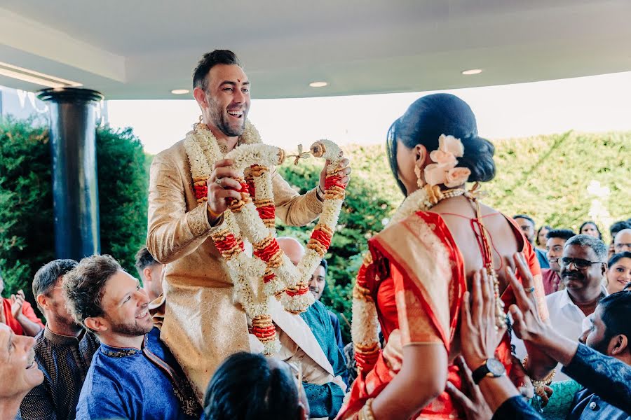 Fotógrafo de casamento Nik Tribhuvan (aroha). Foto de 31 de maio 2023