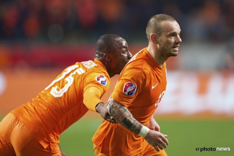 Sneijder viert zijn doelpunt op speciale manier