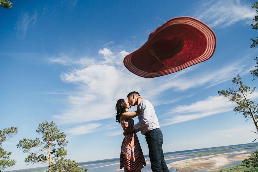 Wedding photographer Yuliya Avdyusheva (avdusheva). Photo of 22 August 2017