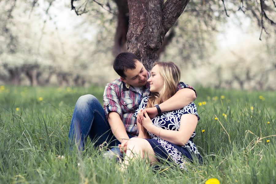 Wedding photographer Oleg Larchenko (larik908). Photo of 5 September 2014