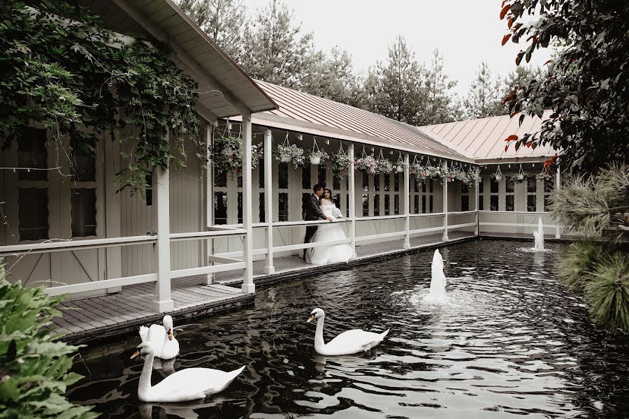 Fotógrafo de casamento Marianna Khakhladzheva (hahladzheva). Foto de 8 de junho 2021