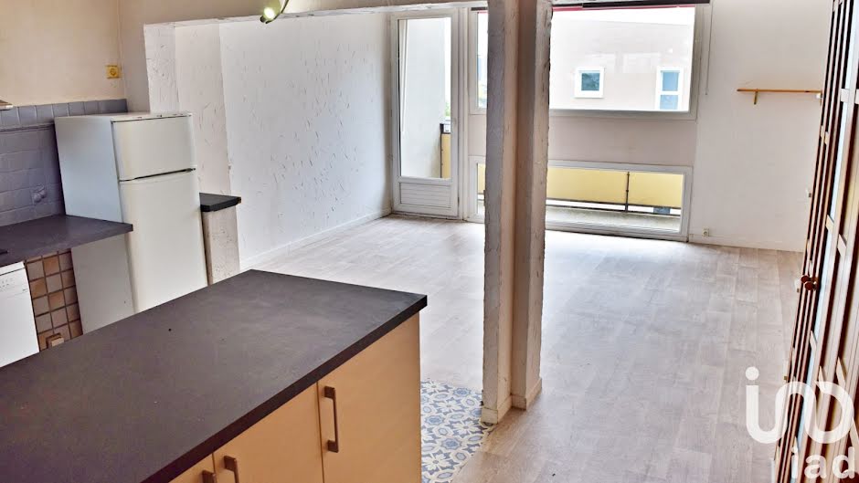 Vente appartement 3 pièces 71 m² à Melun (77000), 119 500 €