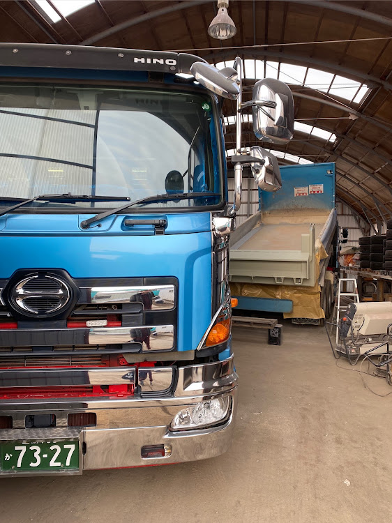 デリカD:5の北海道・グランドプロフィア・DIY・板金塗装・ダンプ屋に関するカスタム事例の投稿画像3枚目
