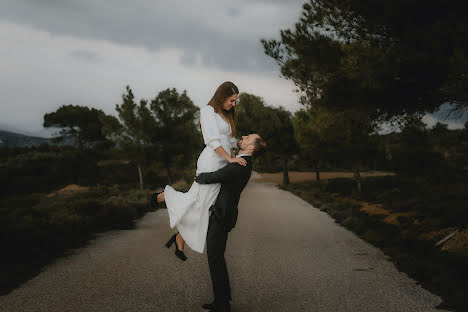 Hääkuvaaja Vasilis Liappis (2pweddings). Kuva otettu 30. maaliskuuta